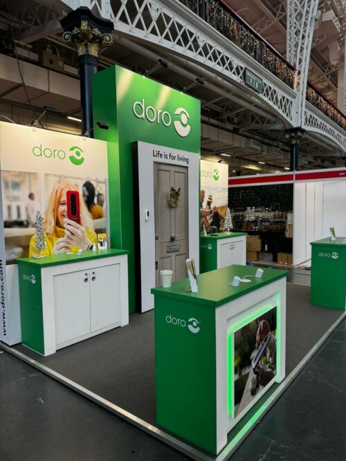 Green exhibition stands with the Doro logo