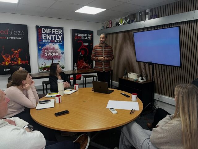 Always self improving 🧠 

A special thank you to Anthony Bennett for providing the team with an interactive session to help inspire motivation, self belief and self improvement. A truly inspiring individual.

There’s not many that can hold a room with an empty screen 😄

think differently.

#Motivation
#SelfImprovement